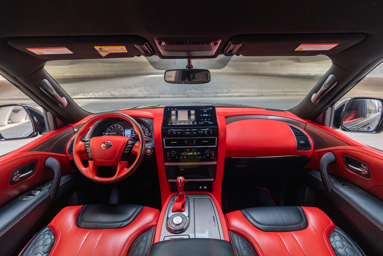 Nissan Patrol nismo interior